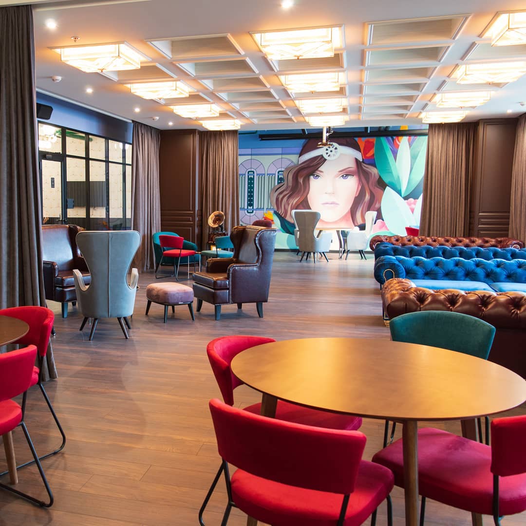 Основний зал (змішана посадка)